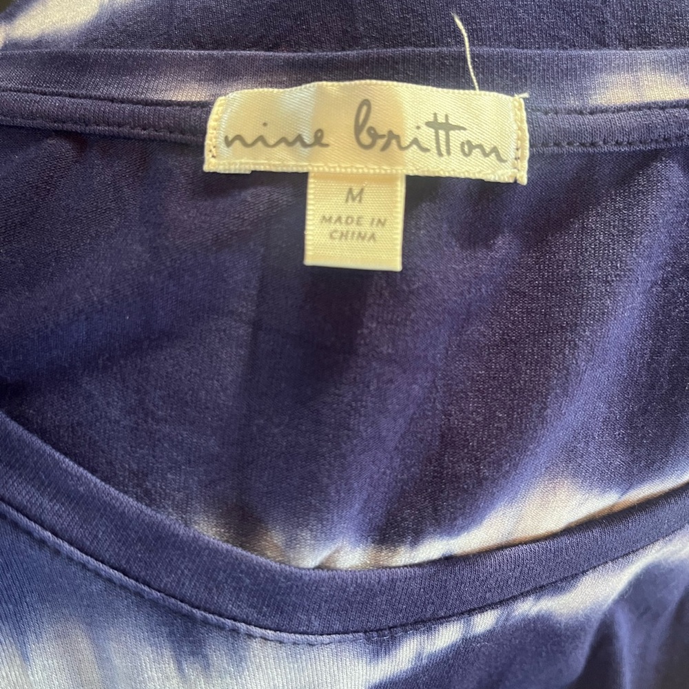 Nine Britton Tie-Dye Knot Front Tee - Navy and White - Picture 4 of 4